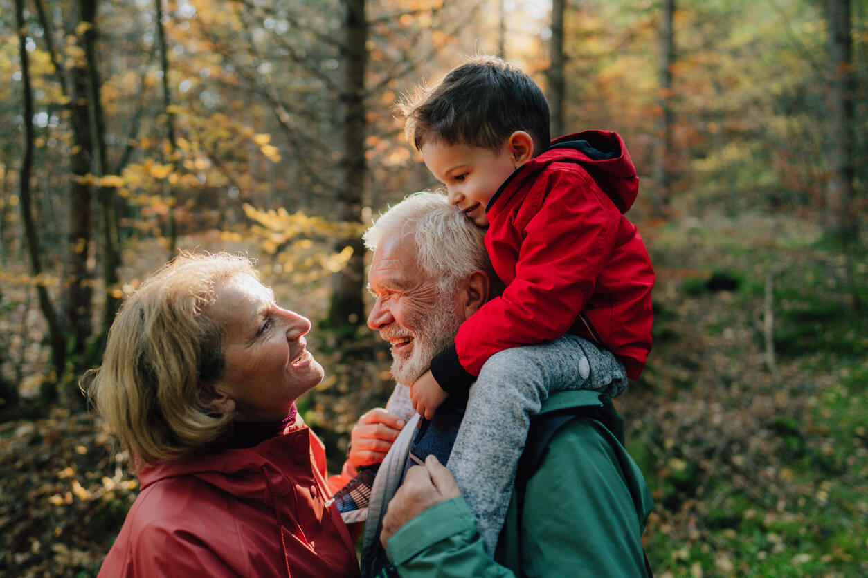 grandparents with grandchild